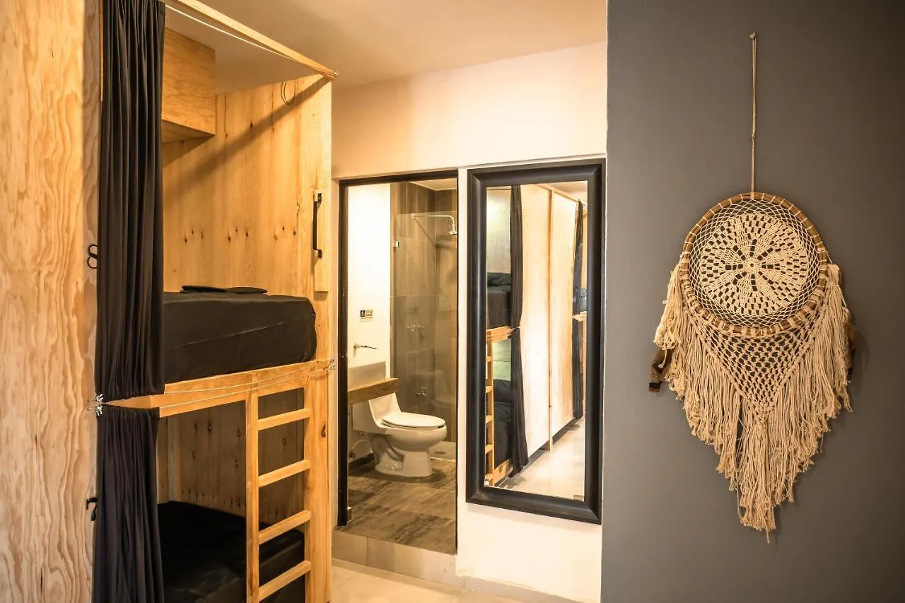 Maui Hostels Playa Del Carmen