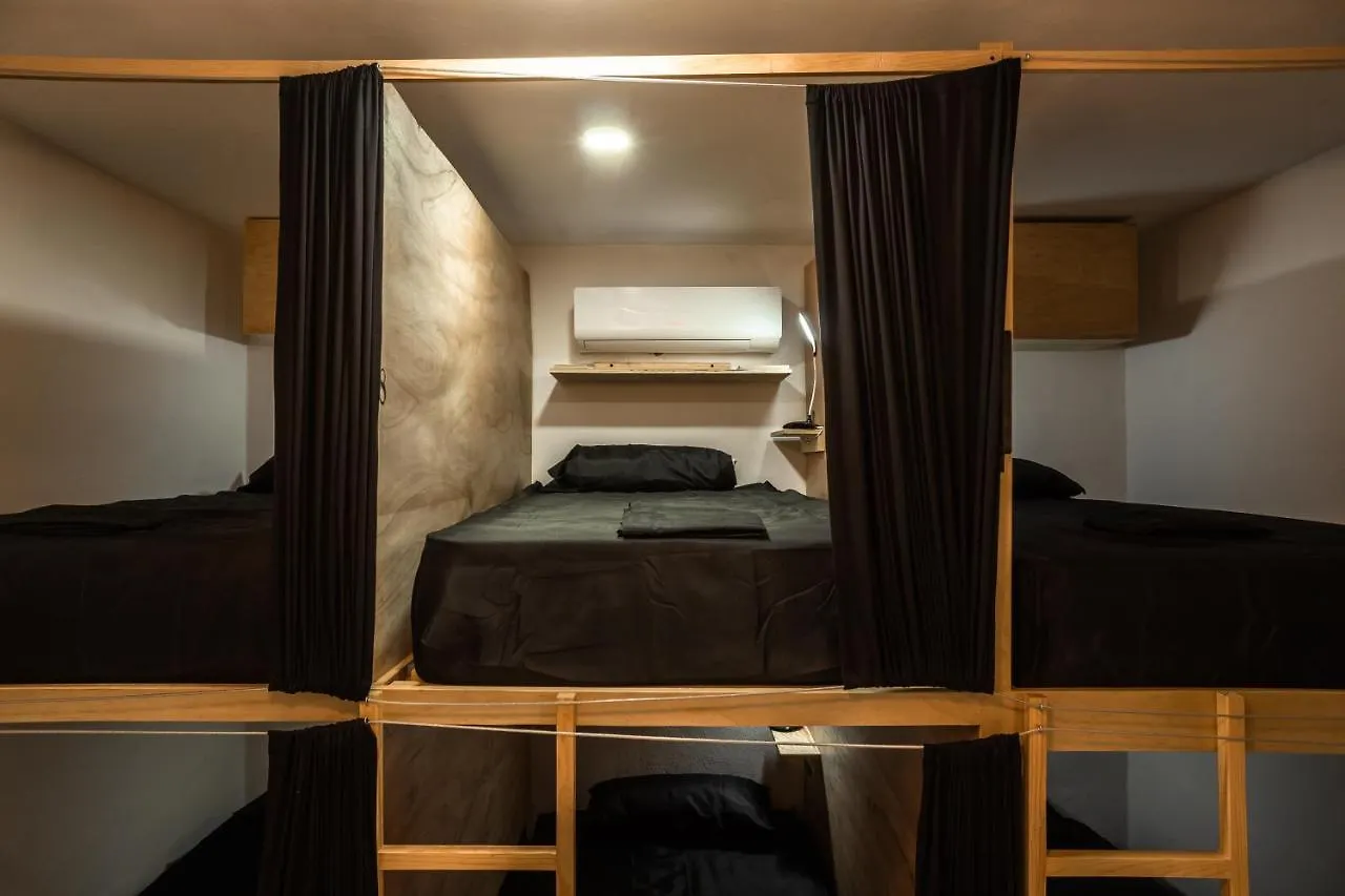 Apartahotel Maui hostel playa del carmen