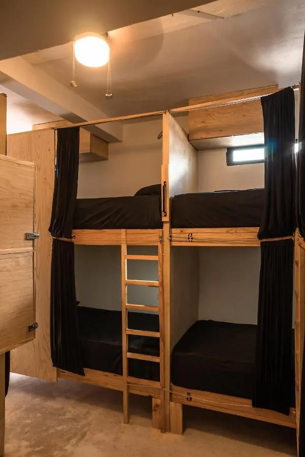 **** Aparthotel Maui Hostels Playa Del Carmen Messico