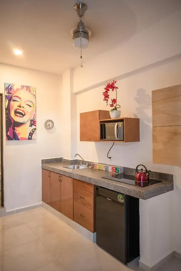 Maui Hostels Playa Del Carmen