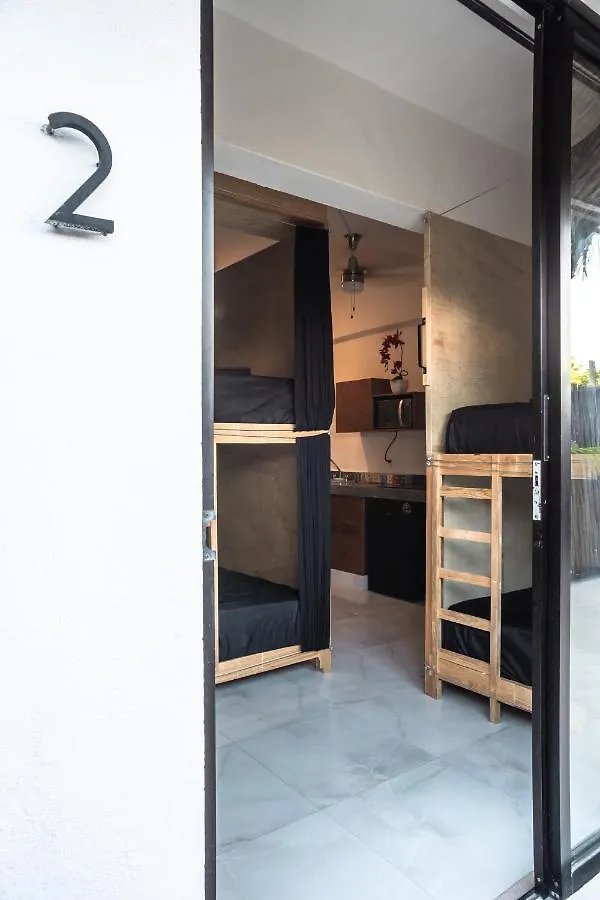**** Aparthotel Maui Hostels Playa Del Carmen Mexico