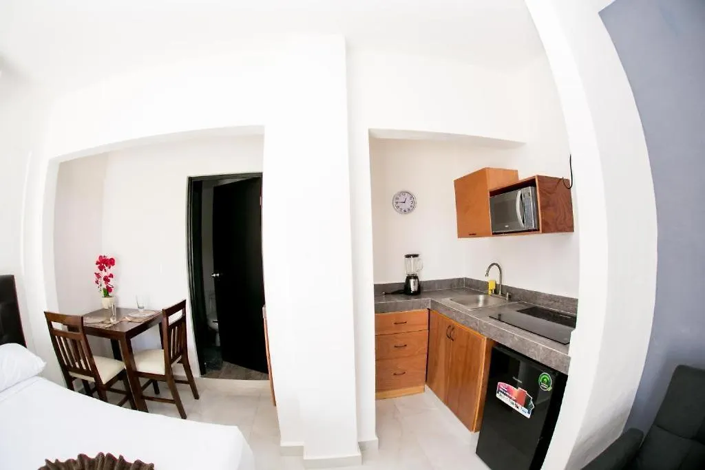 **** Aparthotel Maui Hostels Playa Del Carmen Messico
