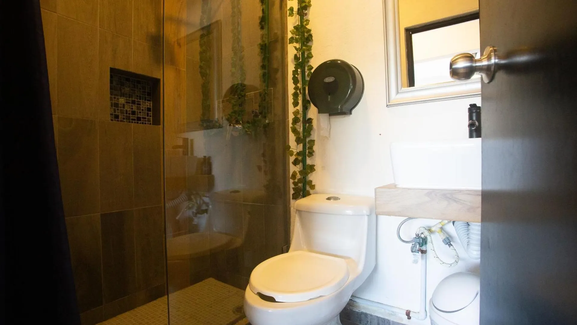 **** Aparthotel Maui Hostels Playa Del Carmen Mexico