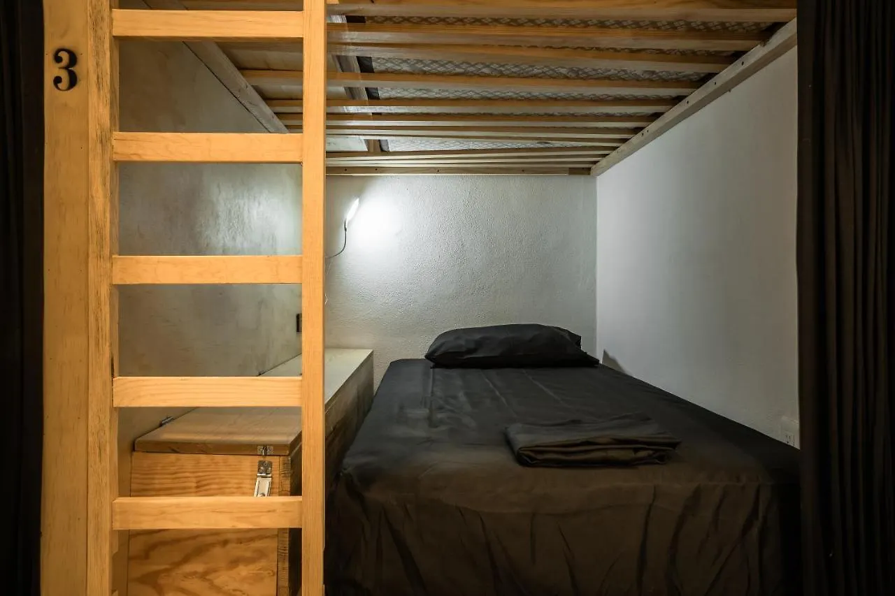 מלון דירות Maui Hostels פלאייה דל כרמן